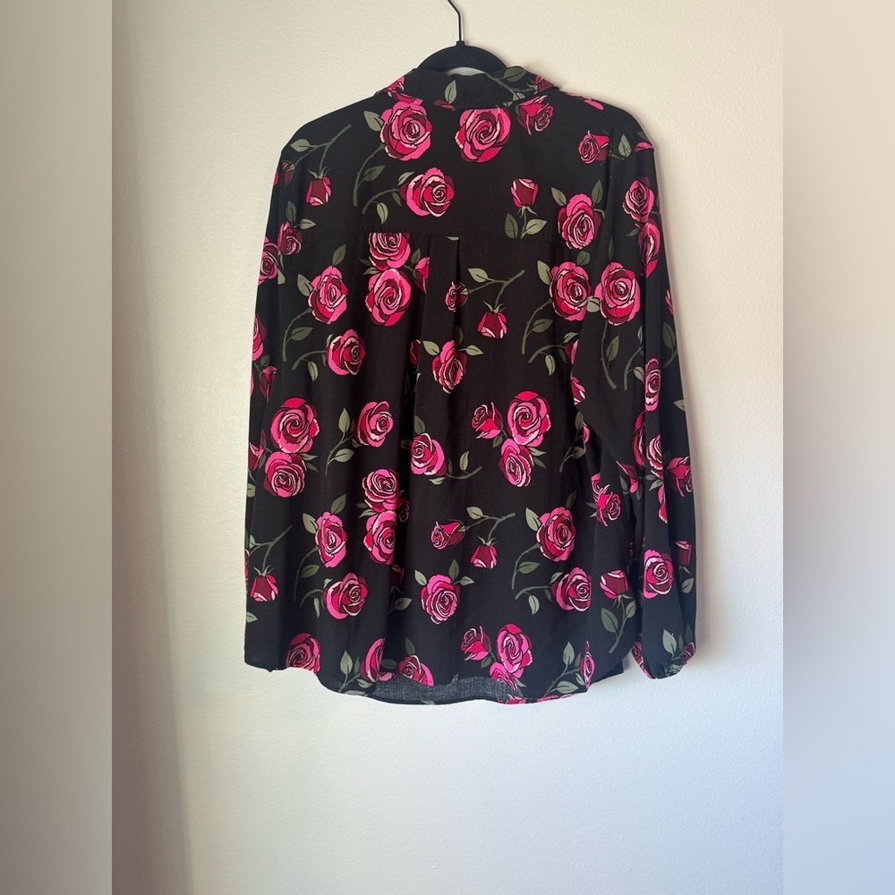 Torrid Black and Pink Floral Blouse - Picture 3 of 4